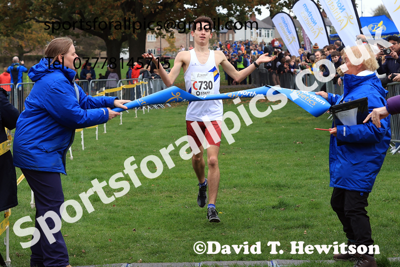 Mens Under-17s relay, 2025 Northern Cross Country Relays, Graves Park, Sheffield. Photo: David T. Hewitson/Sports for All Pics